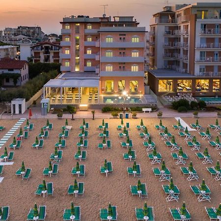 Hotel Corallo Лидо ди Езоло Экстерьер фото